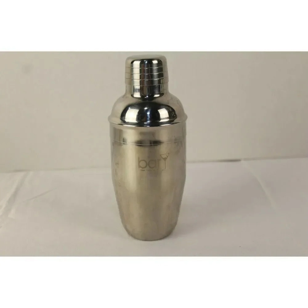 cocktail shaker in good shape